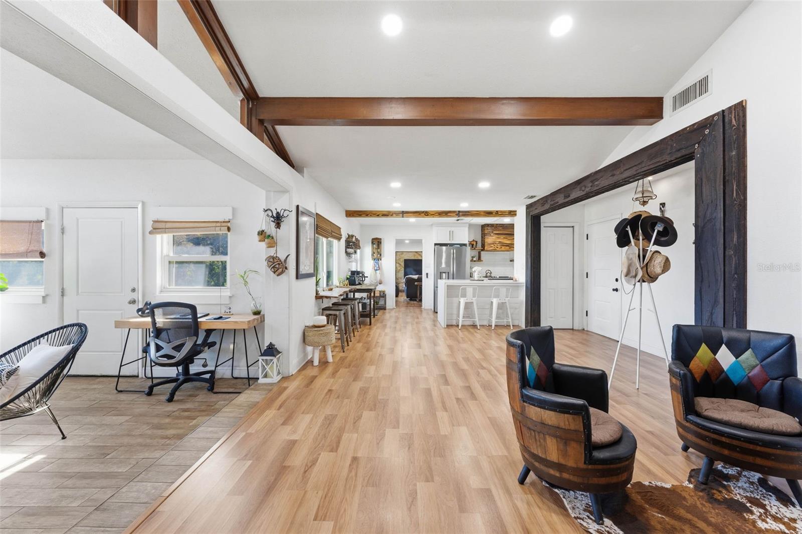 CHAIN O LAKES - Residential