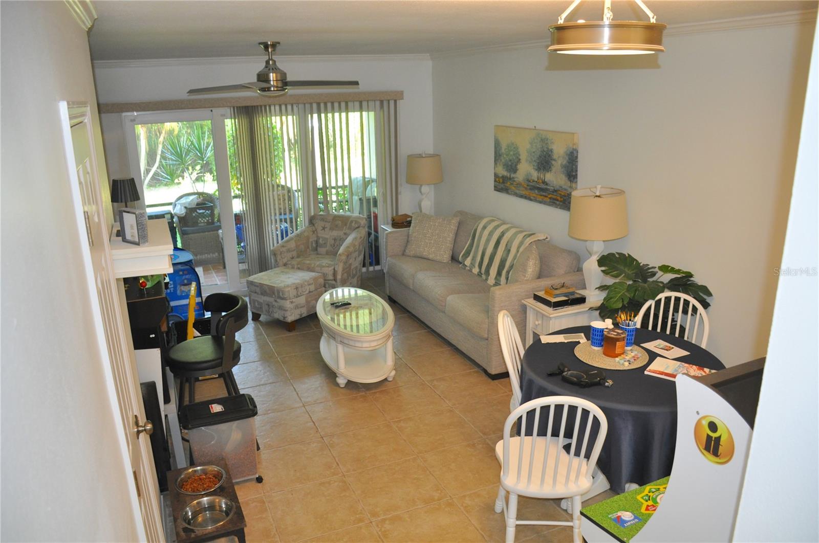 CHARLOTTE BAY VILLAS BLDG 01 - Residential