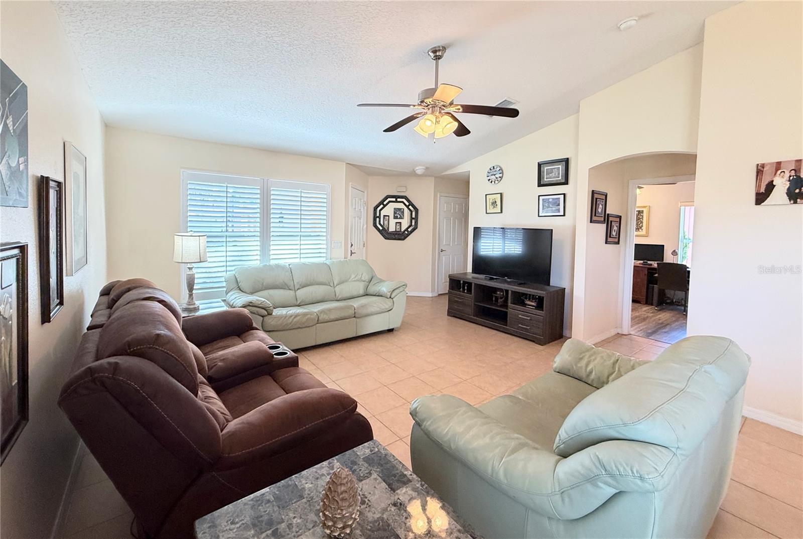537 GRAND CANAL DRIVE