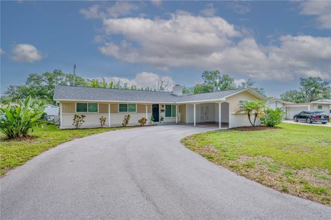 Photo of 10509 Orange Grove Drive, Tampa, FL 33618 (MLS # TB8526912)