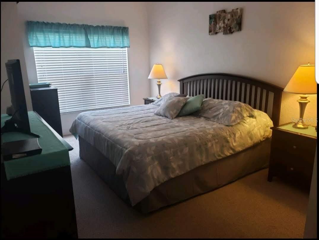 VILLAS AT SEVEN DWARFS LANE CONDO CB 11 PGS 144-15 - Residential