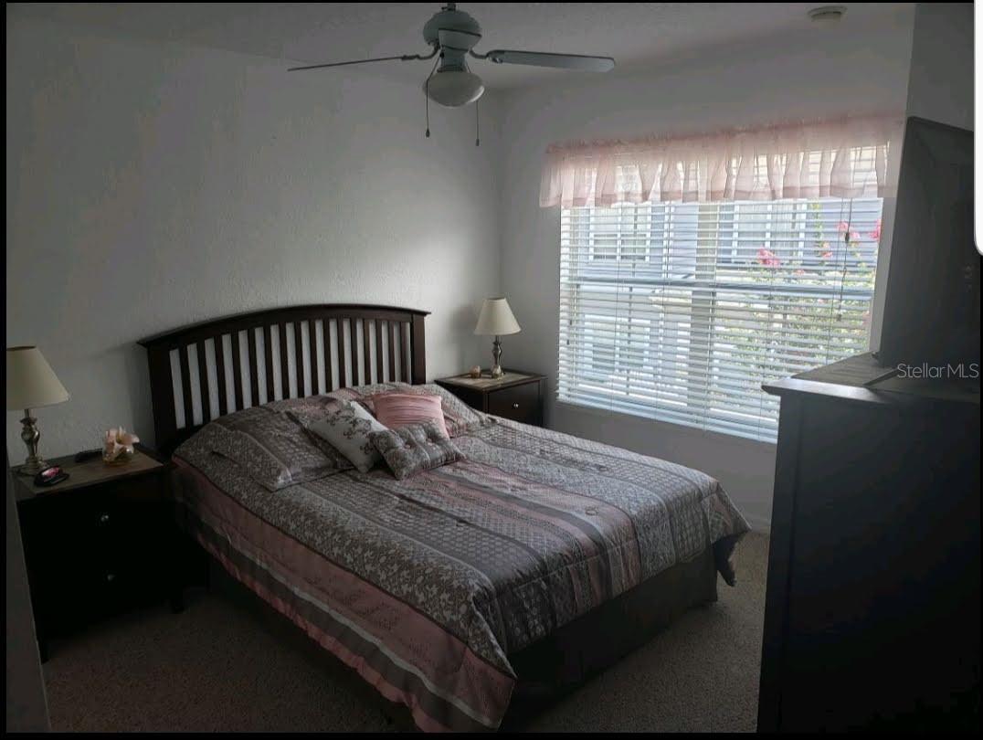 VILLAS AT SEVEN DWARFS LANE CONDO CB 11 PGS 144-15 - Residential