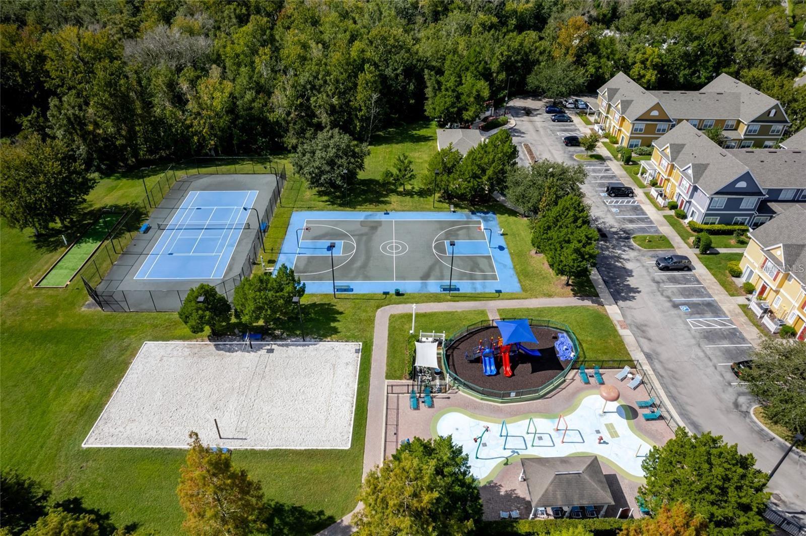 VILLAS AT SEVEN DWARFS LANE CONDO CB 11 PGS 144-15 - Residential