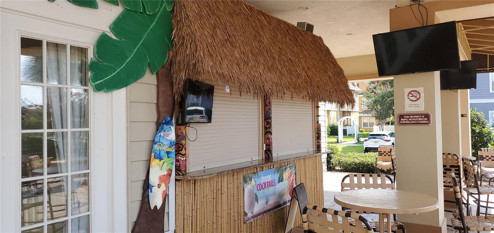 VILLAS AT SEVEN DWARFS LANE CONDO CB 11 PGS 144-15 - Residential