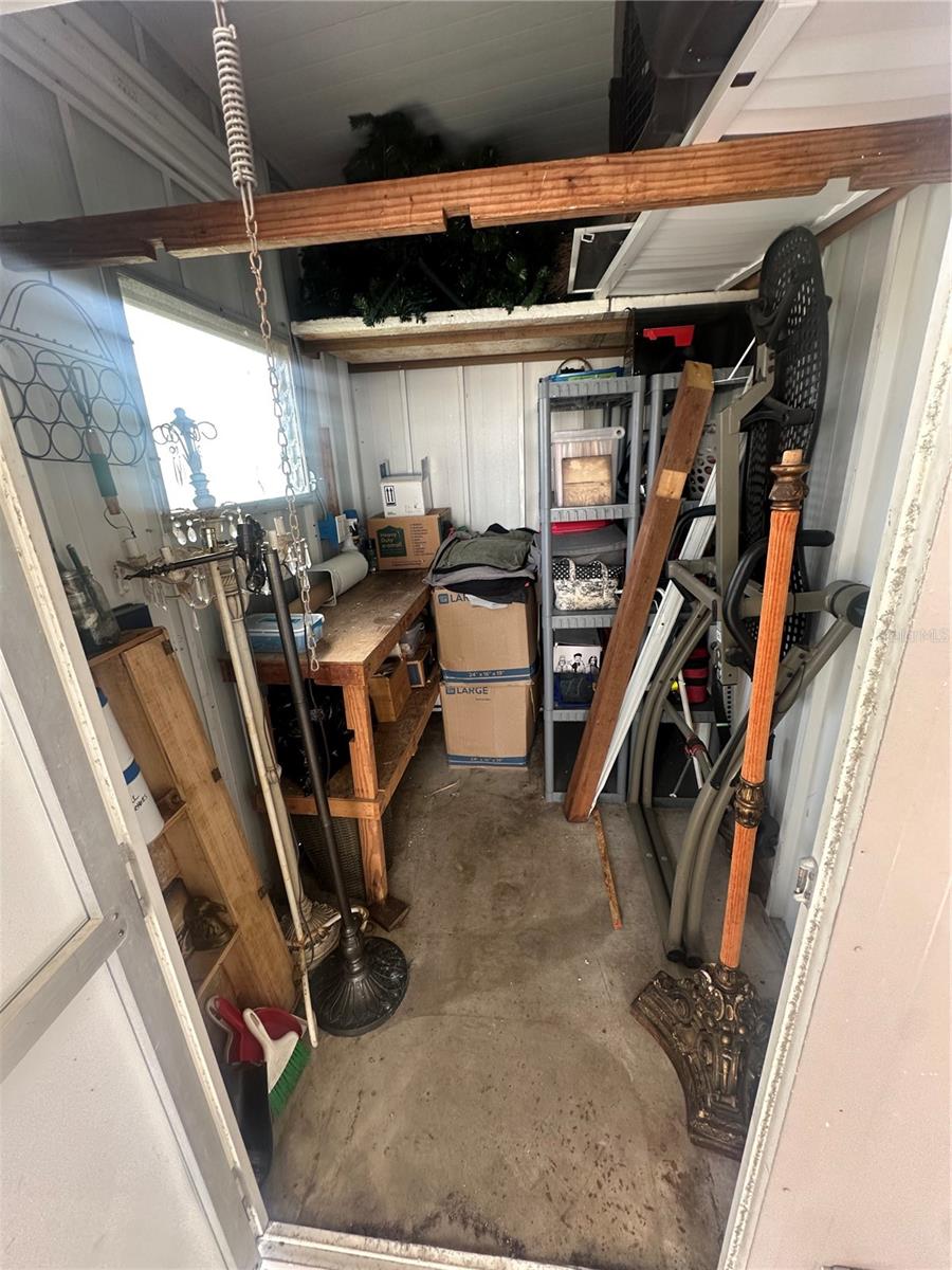 CASA LOMA MOBILEHOME - Residential