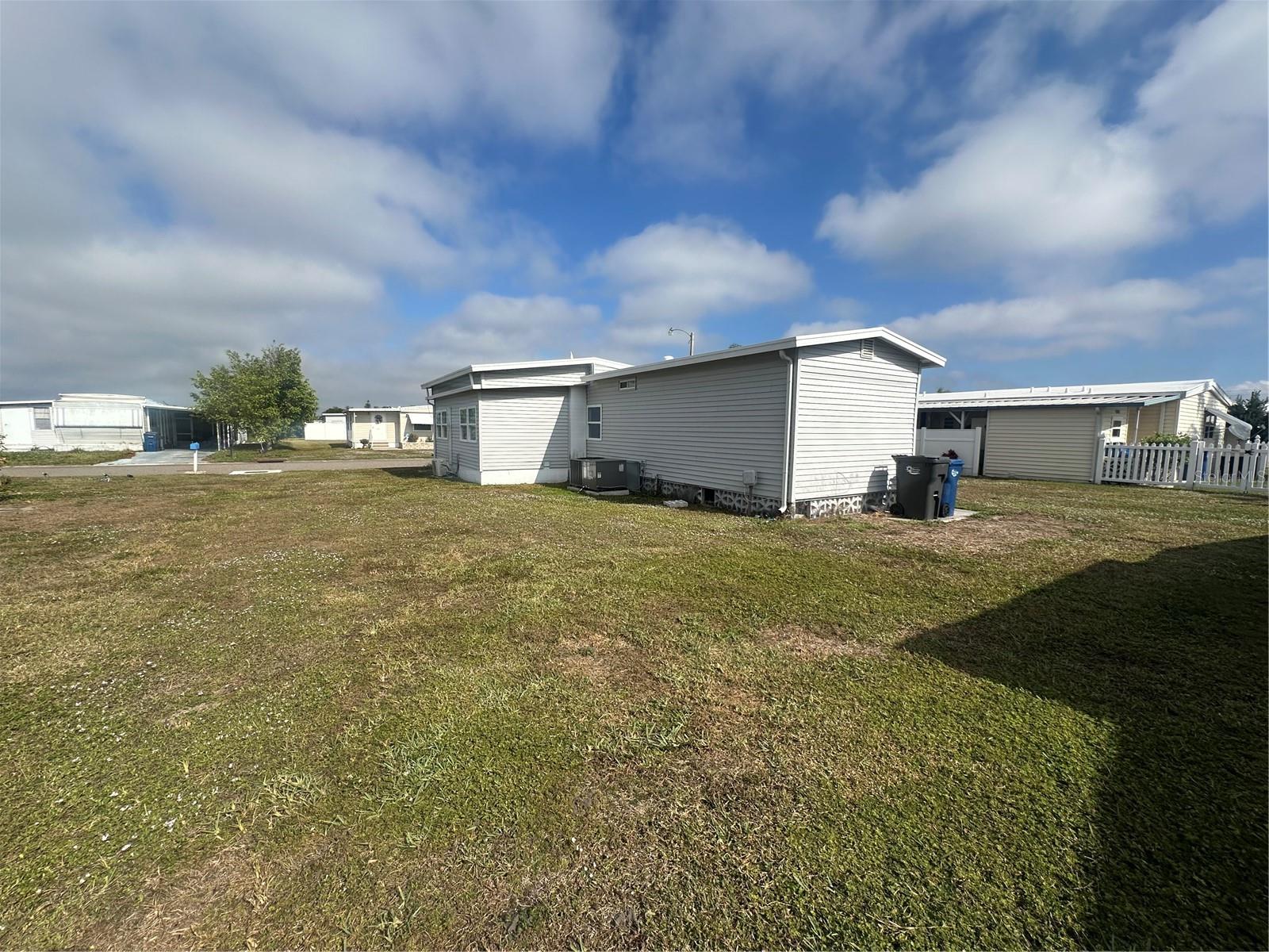 CASA LOMA MOBILEHOME - Residential