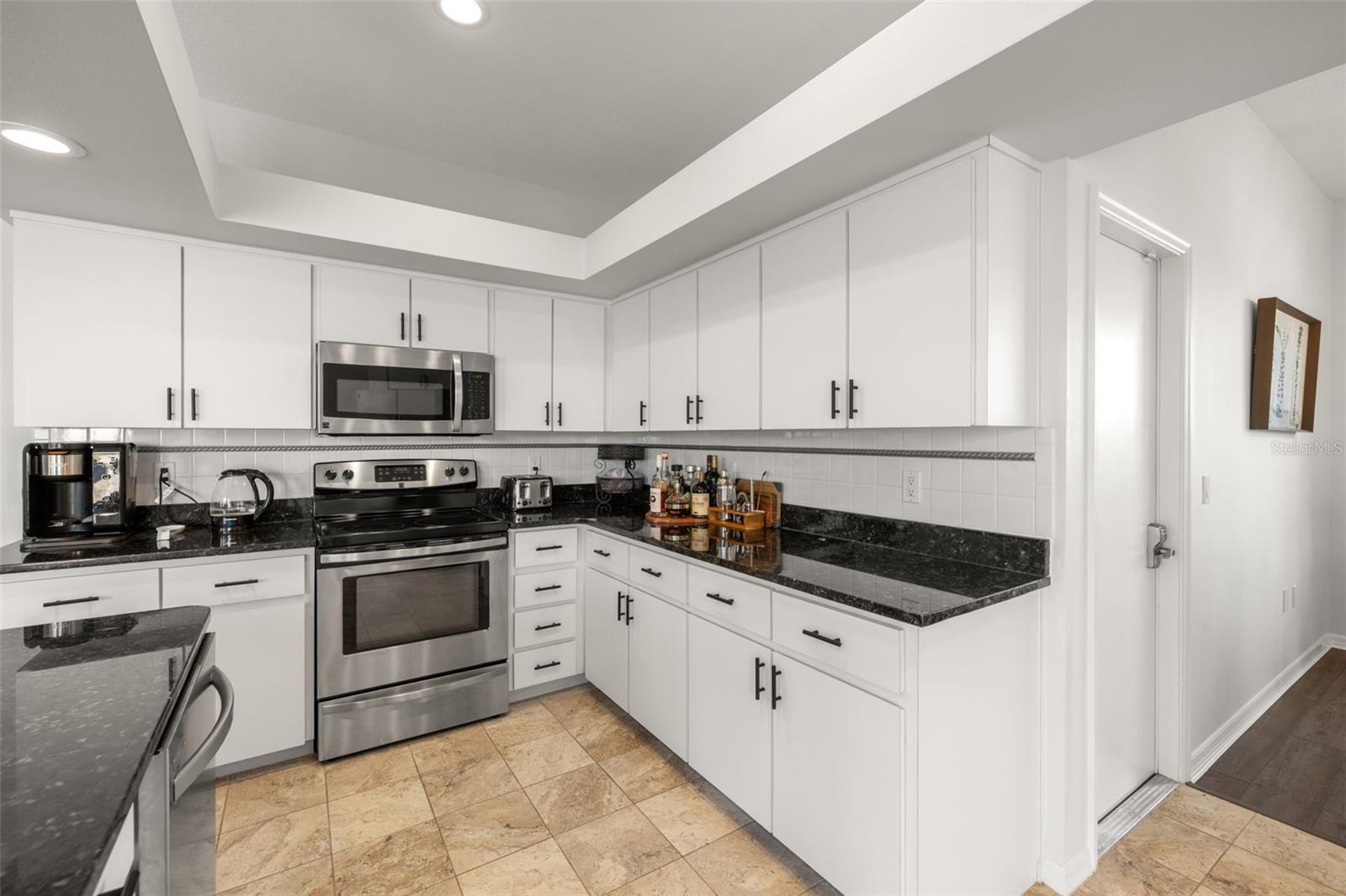 SILVER OAKS PH 01 - Residential