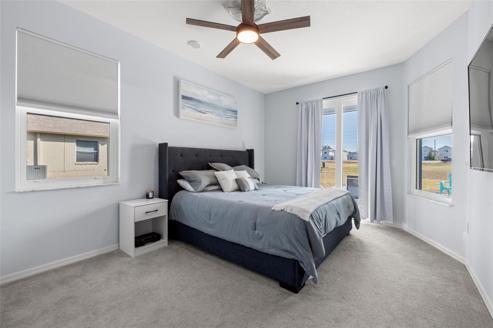 SILVER OAKS PH 01 - Residential