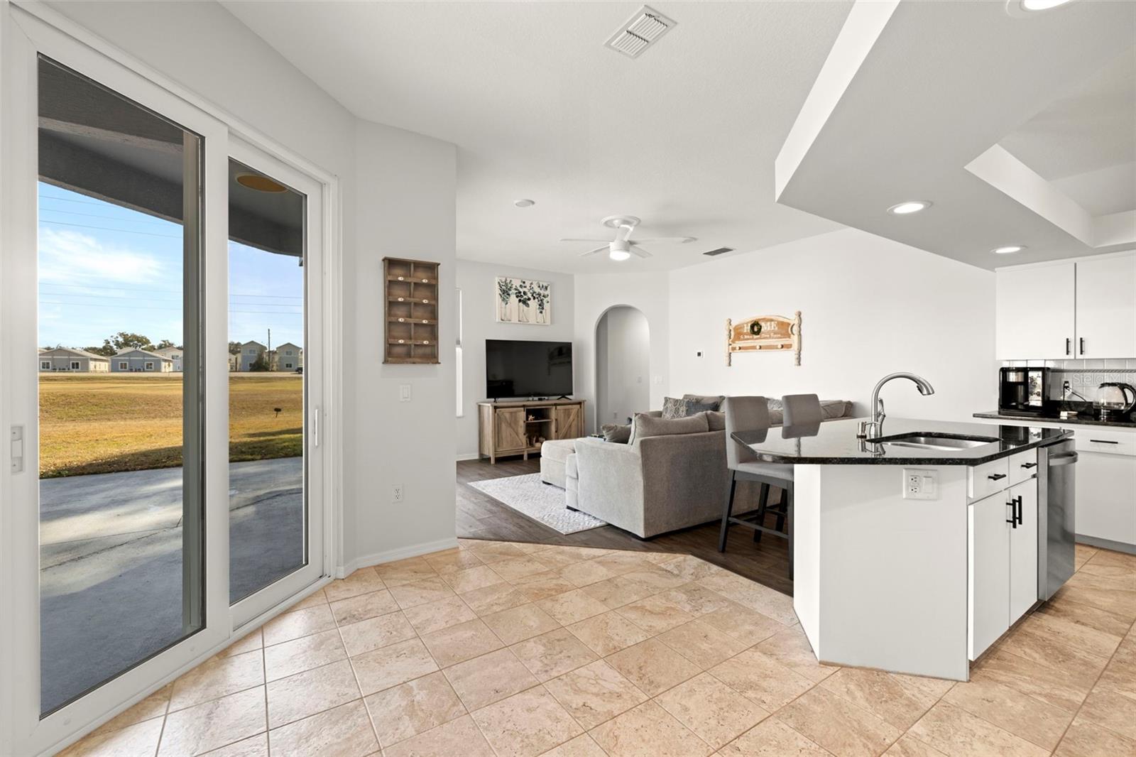 SILVER OAKS PH 01 - Residential