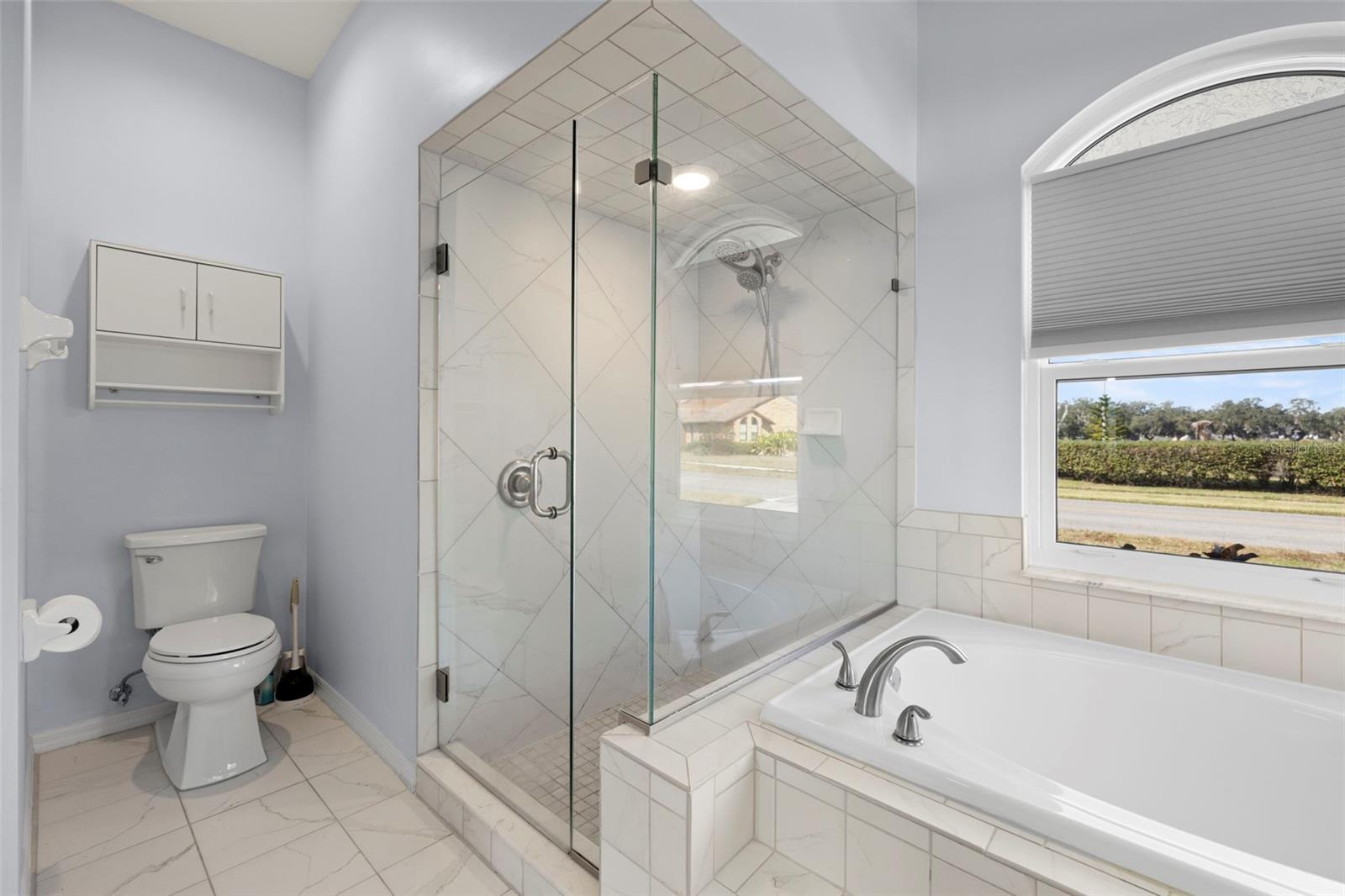 SILVER OAKS PH 01 - Residential