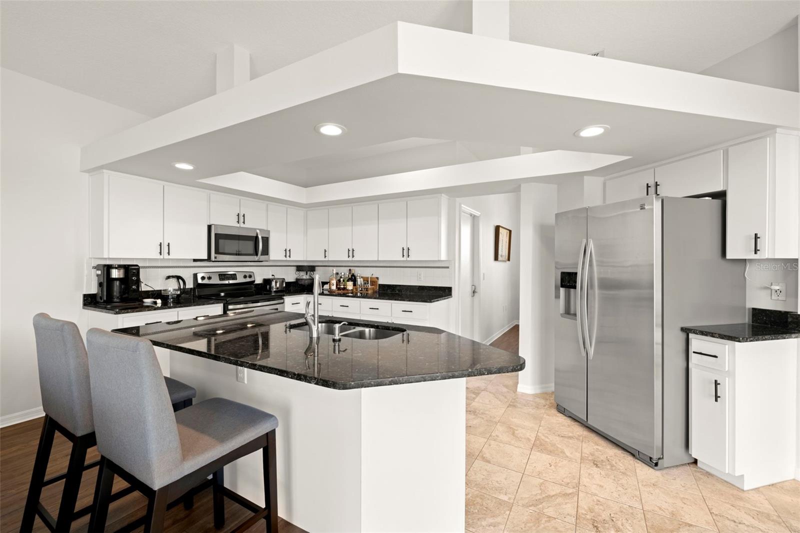 SILVER OAKS PH 01 - Residential