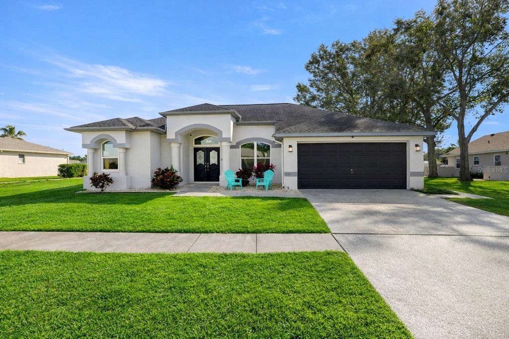 Photo of 6140 Silver Oaks Drive, Zephyrhills, FL 33542 (MLS # TB8463123)