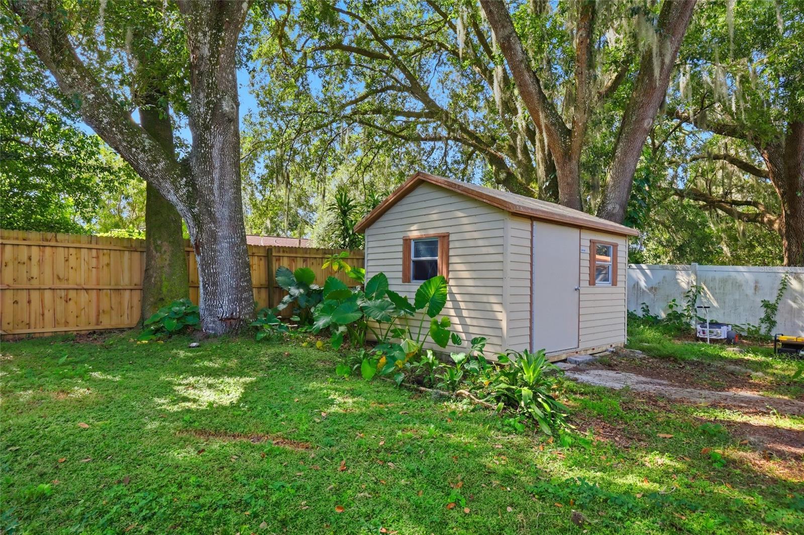 SHED GROVE HOMES UNIT 1 - Residential
