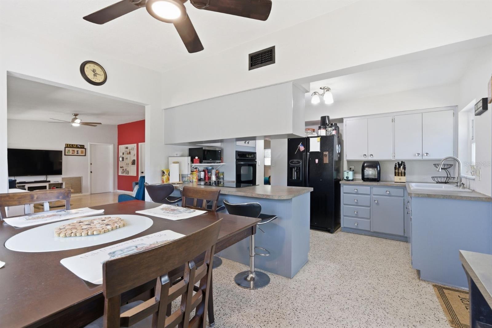 ORANGE ESTATES OF ST PETE 1ST ADD - Residential