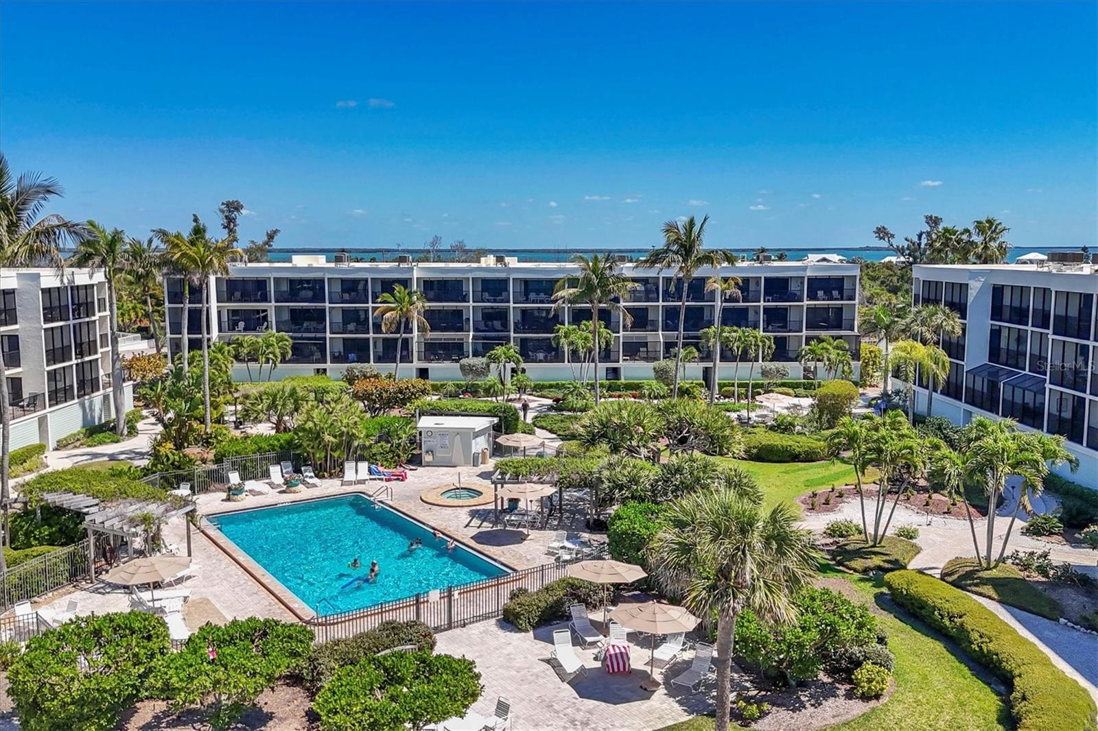 SEA OATS BLDG B - Residential