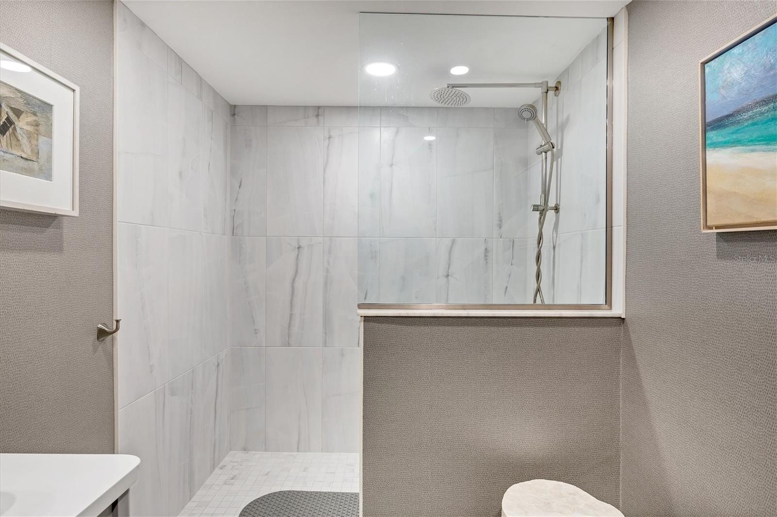 SEA OATS BLDG B - Residential