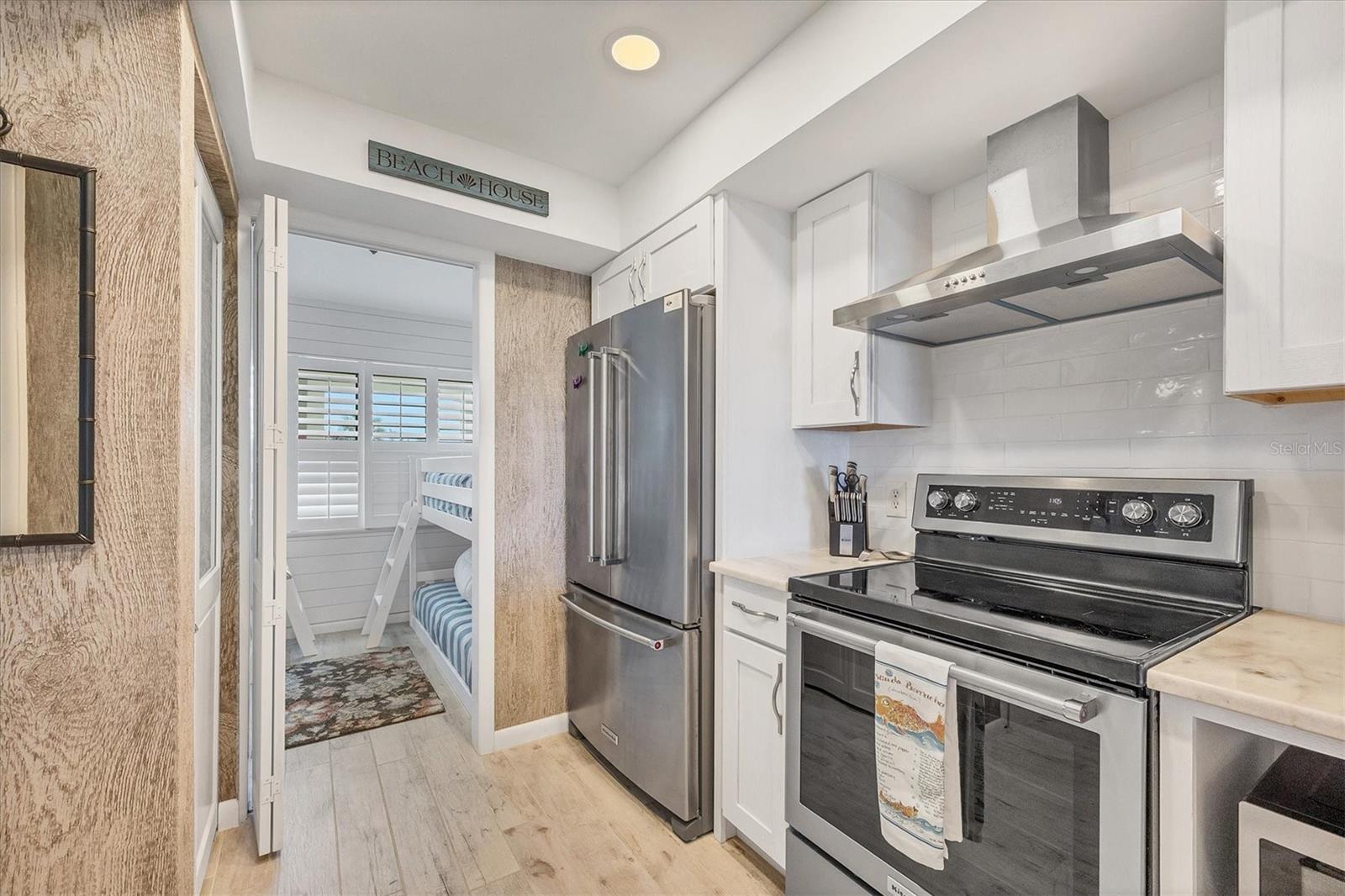 SEA OATS BLDG B - Residential