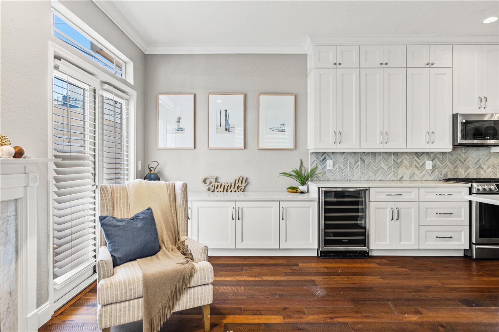 BAYSHORE WALK A CONDO - Residential