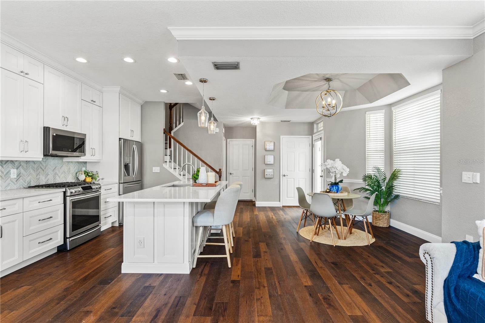 BAYSHORE WALK A CONDO - Residential