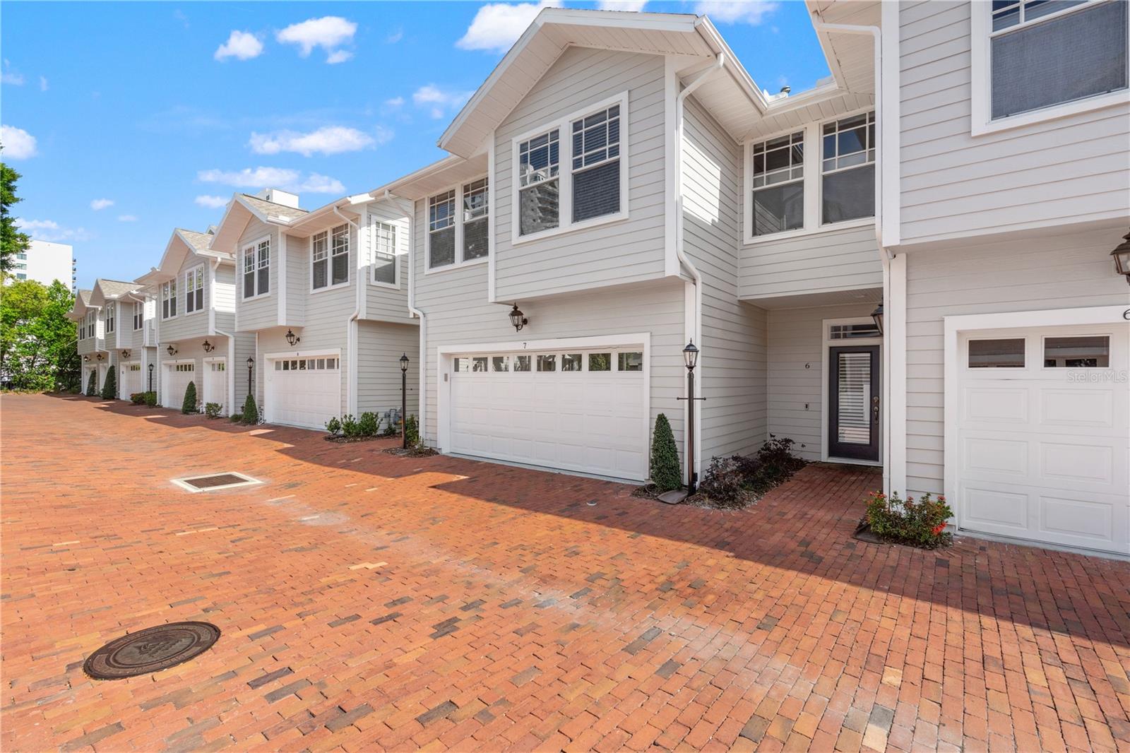 BAYSHORE WALK A CONDO - Residential