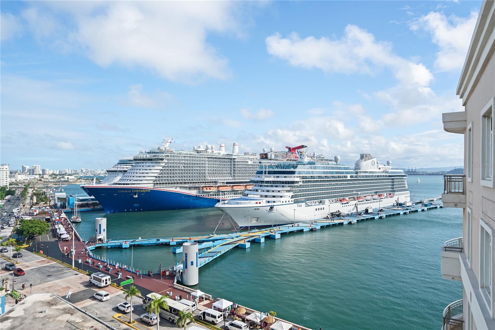 HARBOR PLAZA - Residential