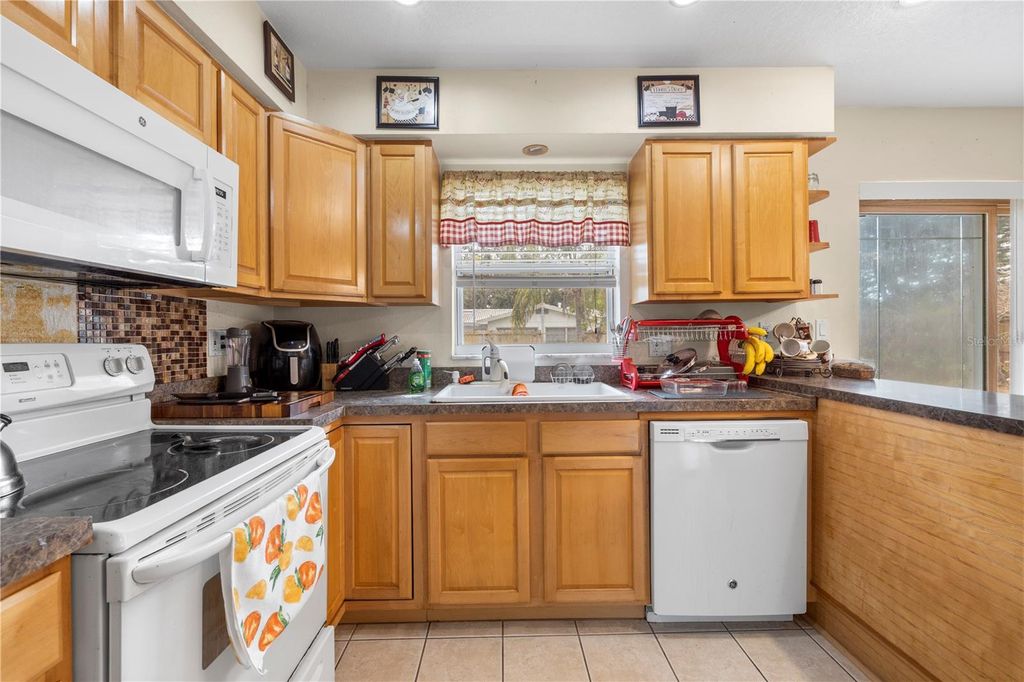 Photo of 6946 34th Avenue N, St Petersburg, FL 33710 (MLS # TB8469790)