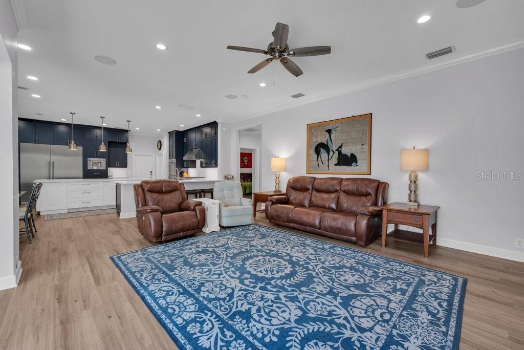 FISH HAWK TRAILS - Residential