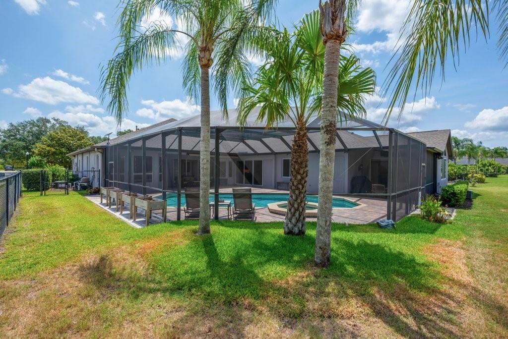 FISH HAWK TRAILS - Residential