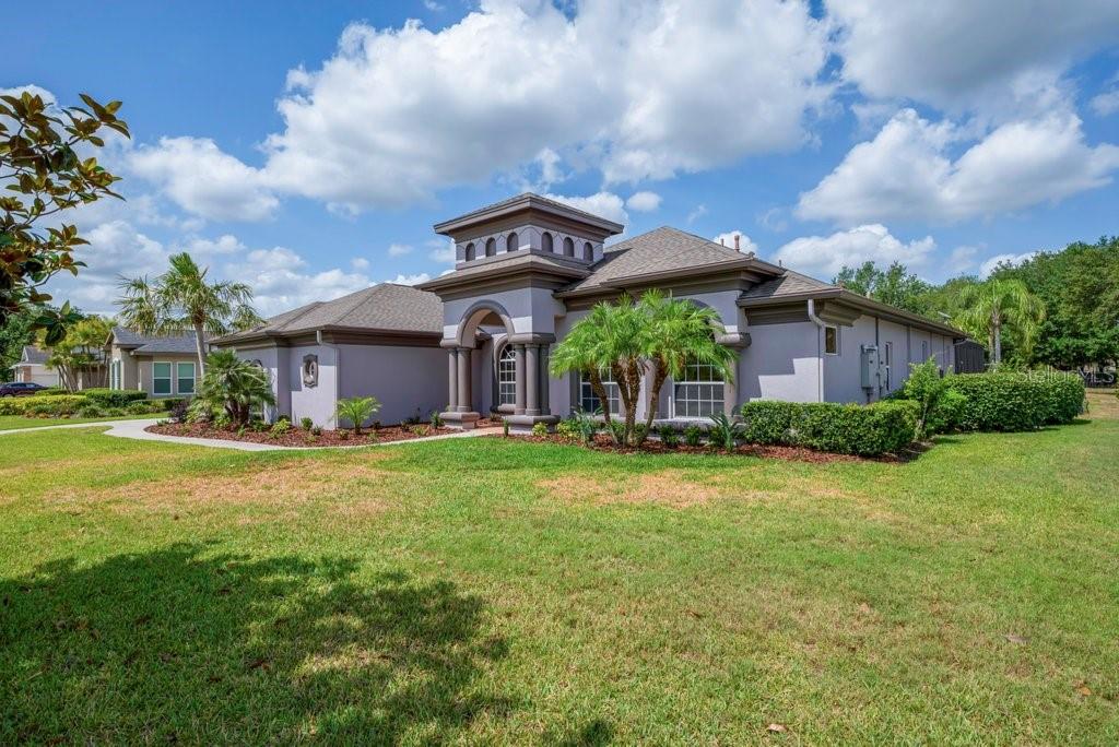 FISH HAWK TRAILS - Residential