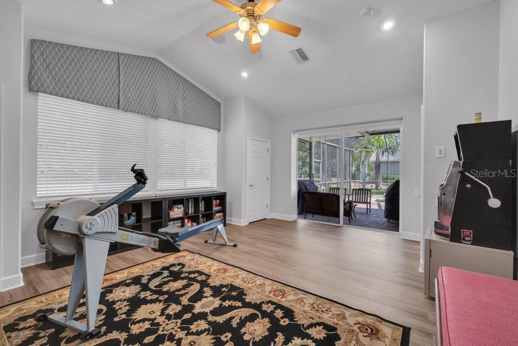 FISH HAWK TRAILS - Residential