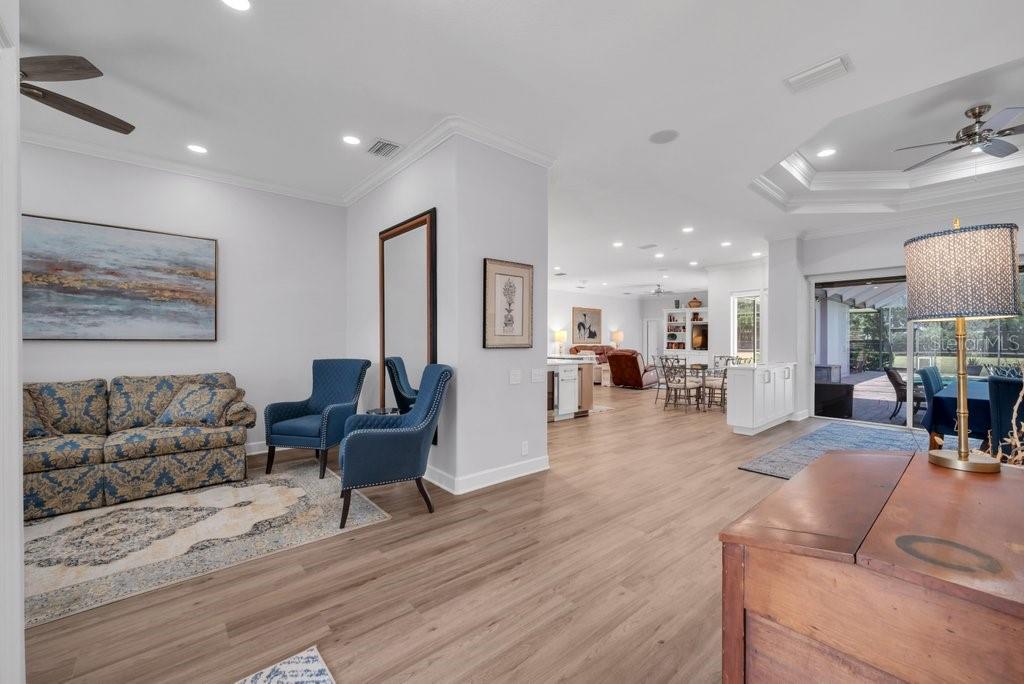 FISH HAWK TRAILS - Residential