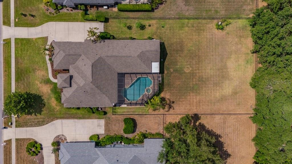 FISH HAWK TRAILS - Residential