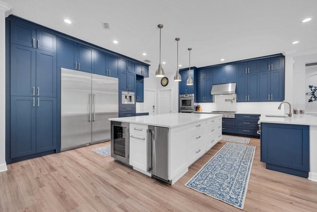 FISH HAWK TRAILS - Residential