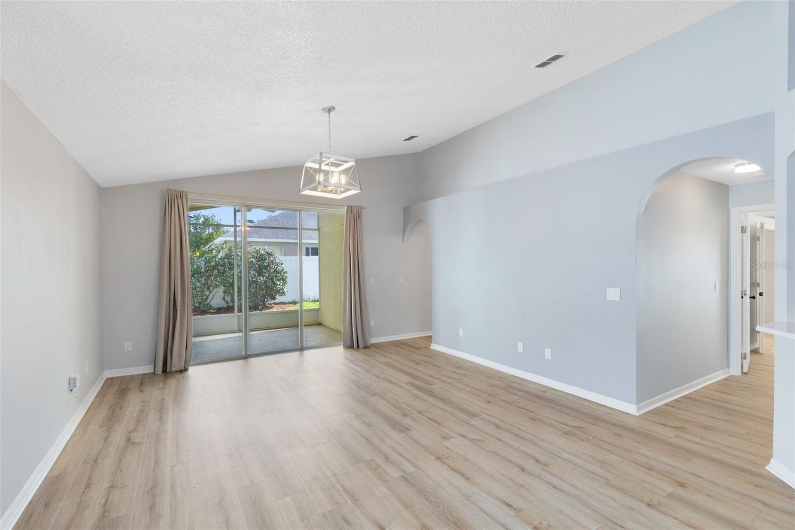 BRIDGE WATER - Residential