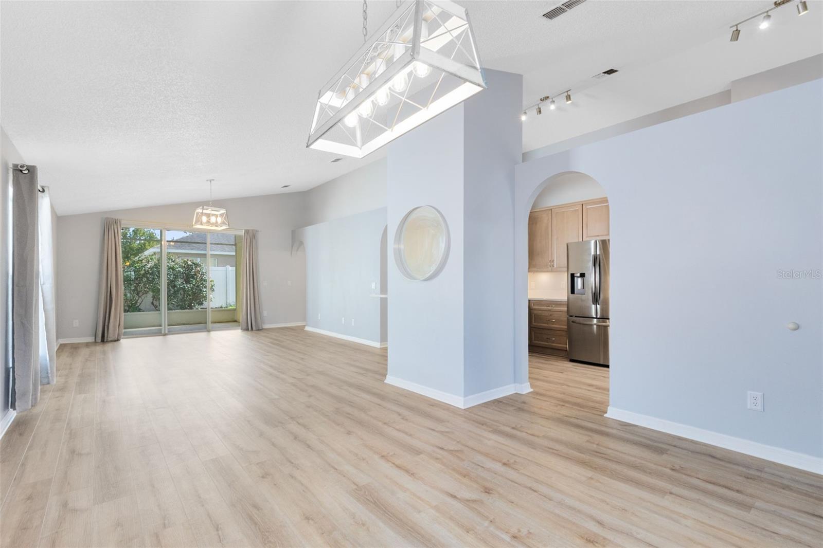 BRIDGE WATER - Residential