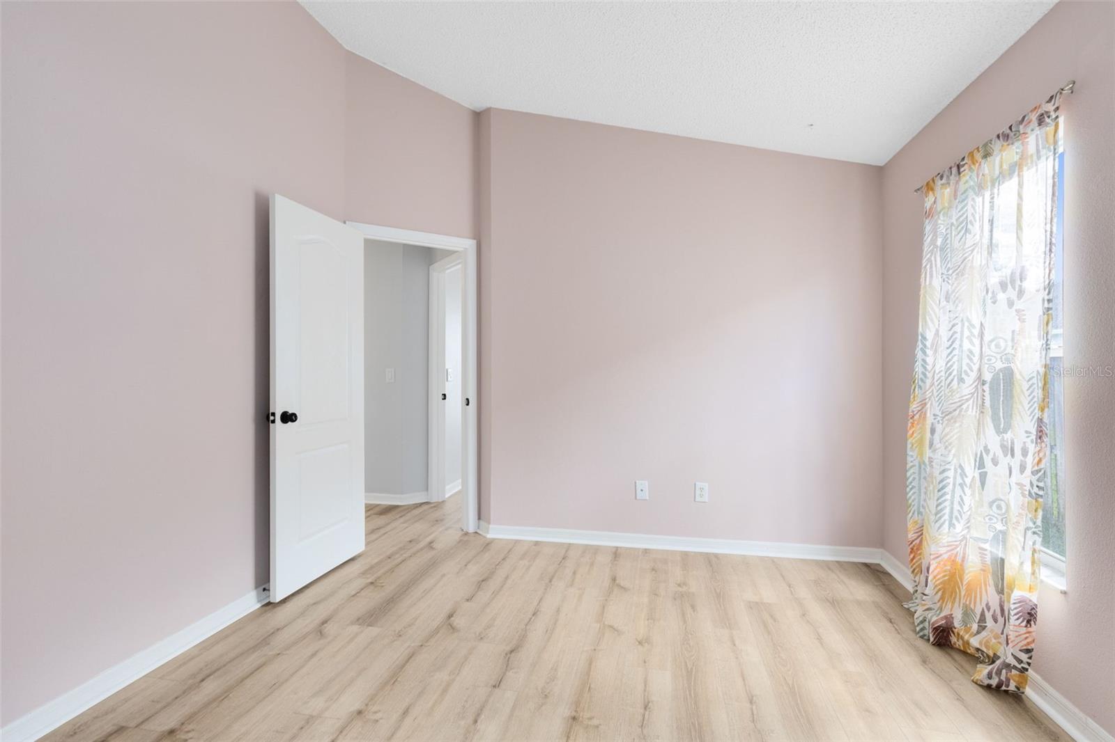 BRIDGE WATER - Residential