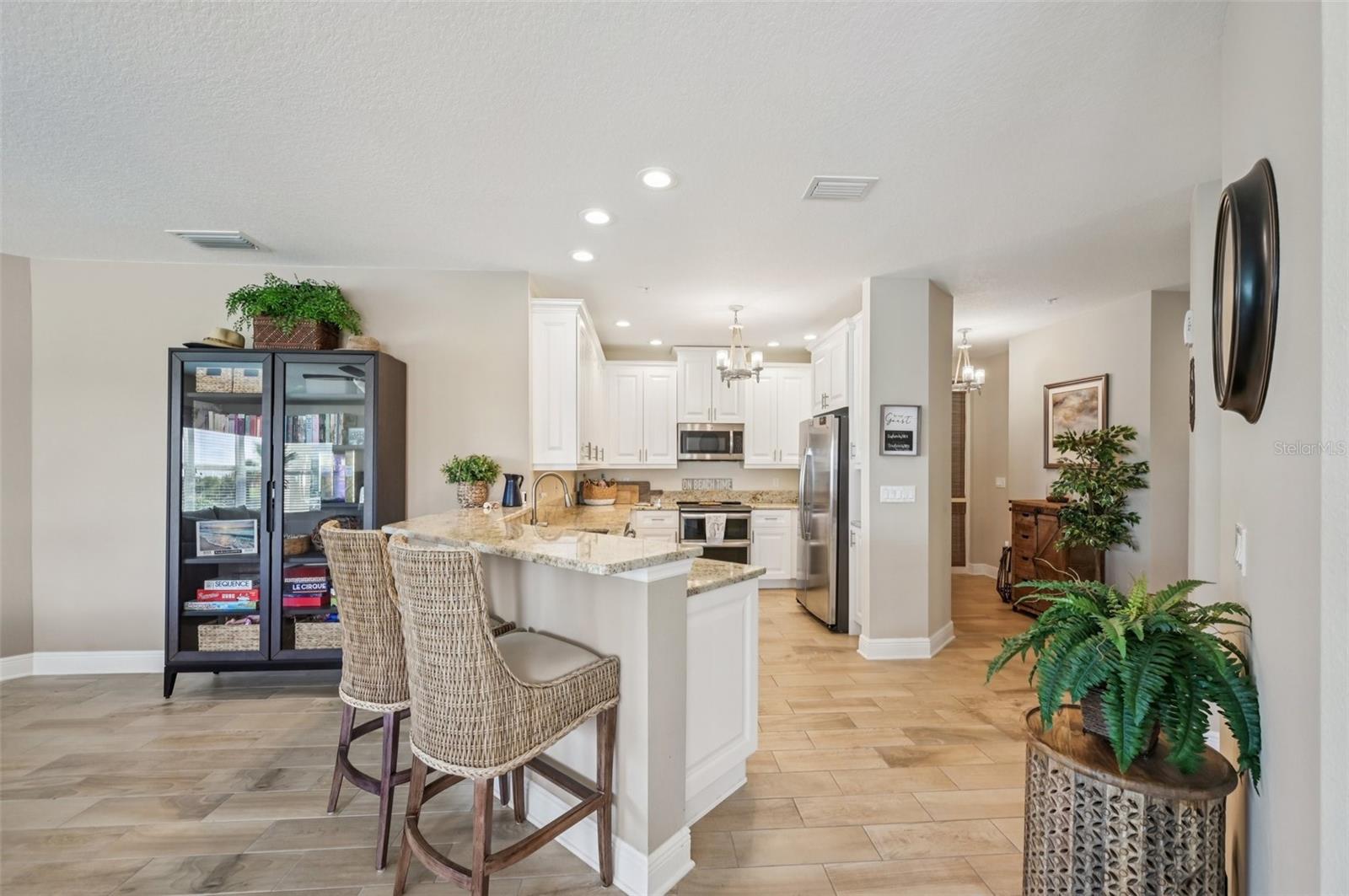 PALMA SOLA BAY CLUB PH 5 - Residential