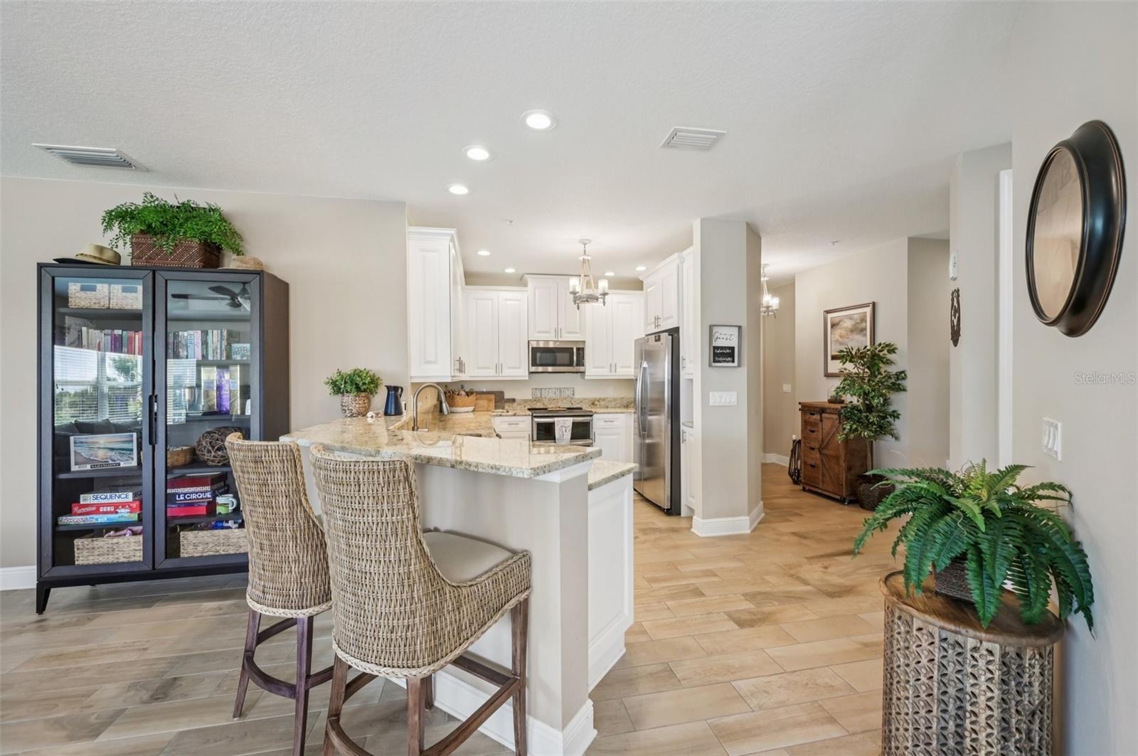 PALMA SOLA BAY CLUB PH 5 - Residential