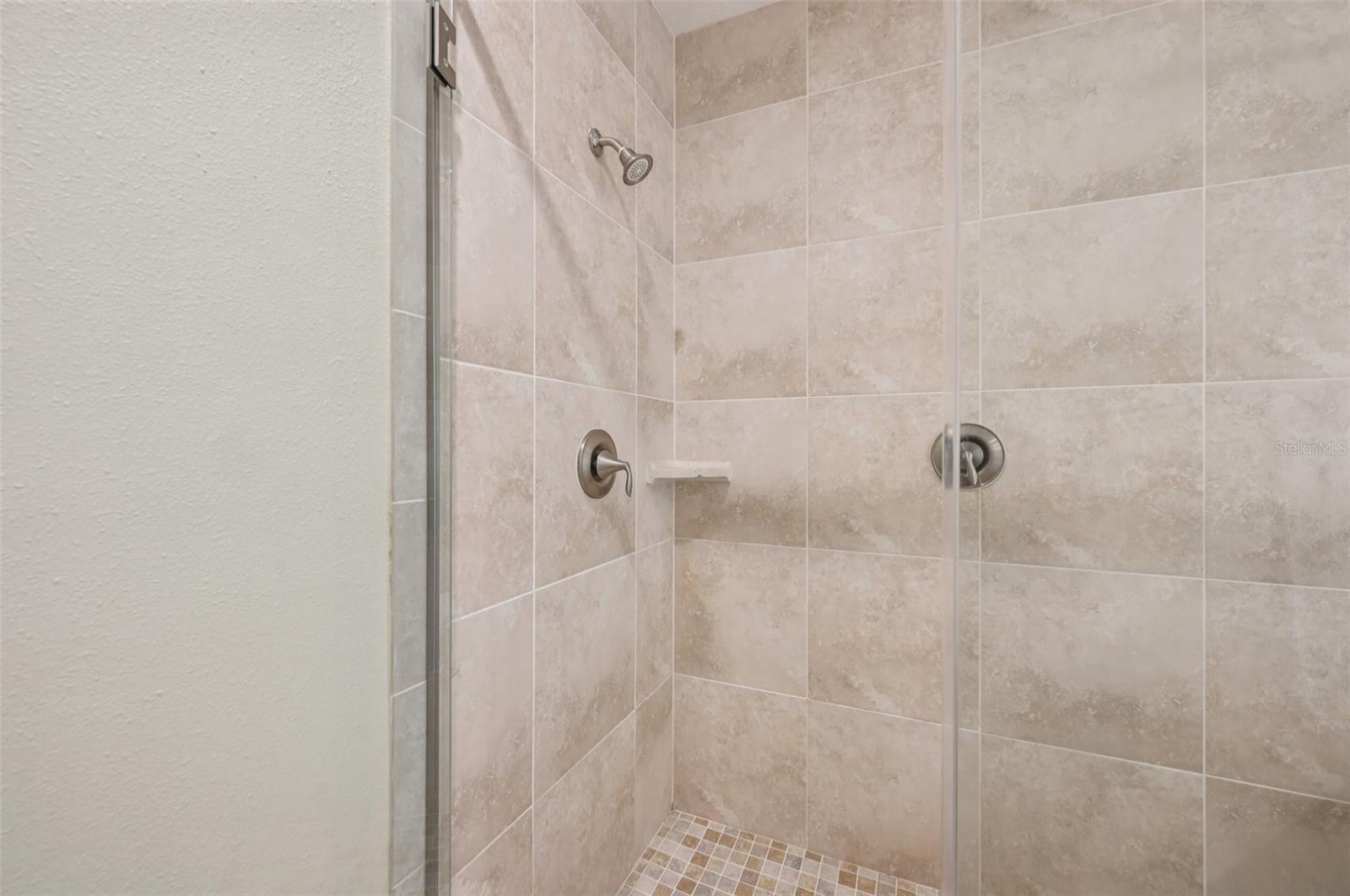 PALMA SOLA BAY CLUB PH 5 - Residential