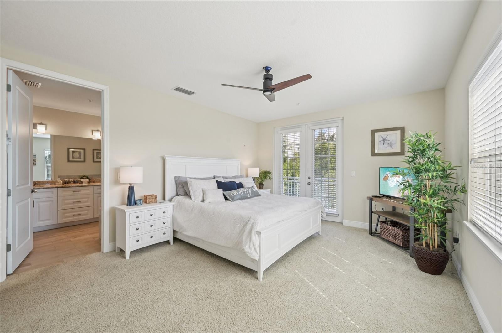 PALMA SOLA BAY CLUB PH 5 - Residential