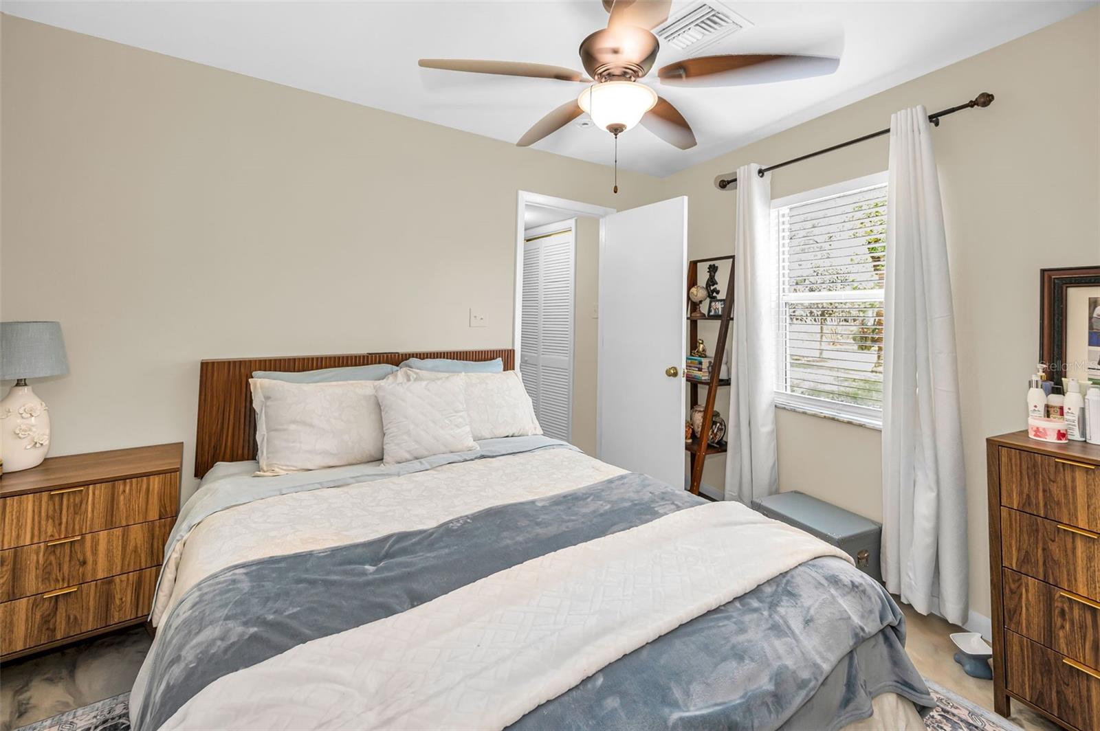 ANCHORAGE OF TARPON LAKE UNIT ONE THE - Residential