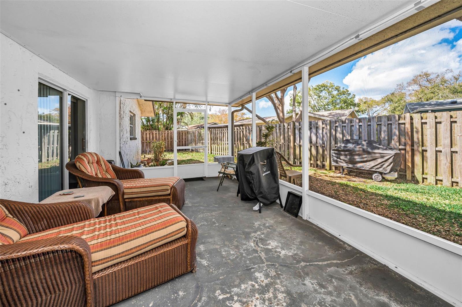 ANCHORAGE OF TARPON LAKE UNIT ONE THE - Residential