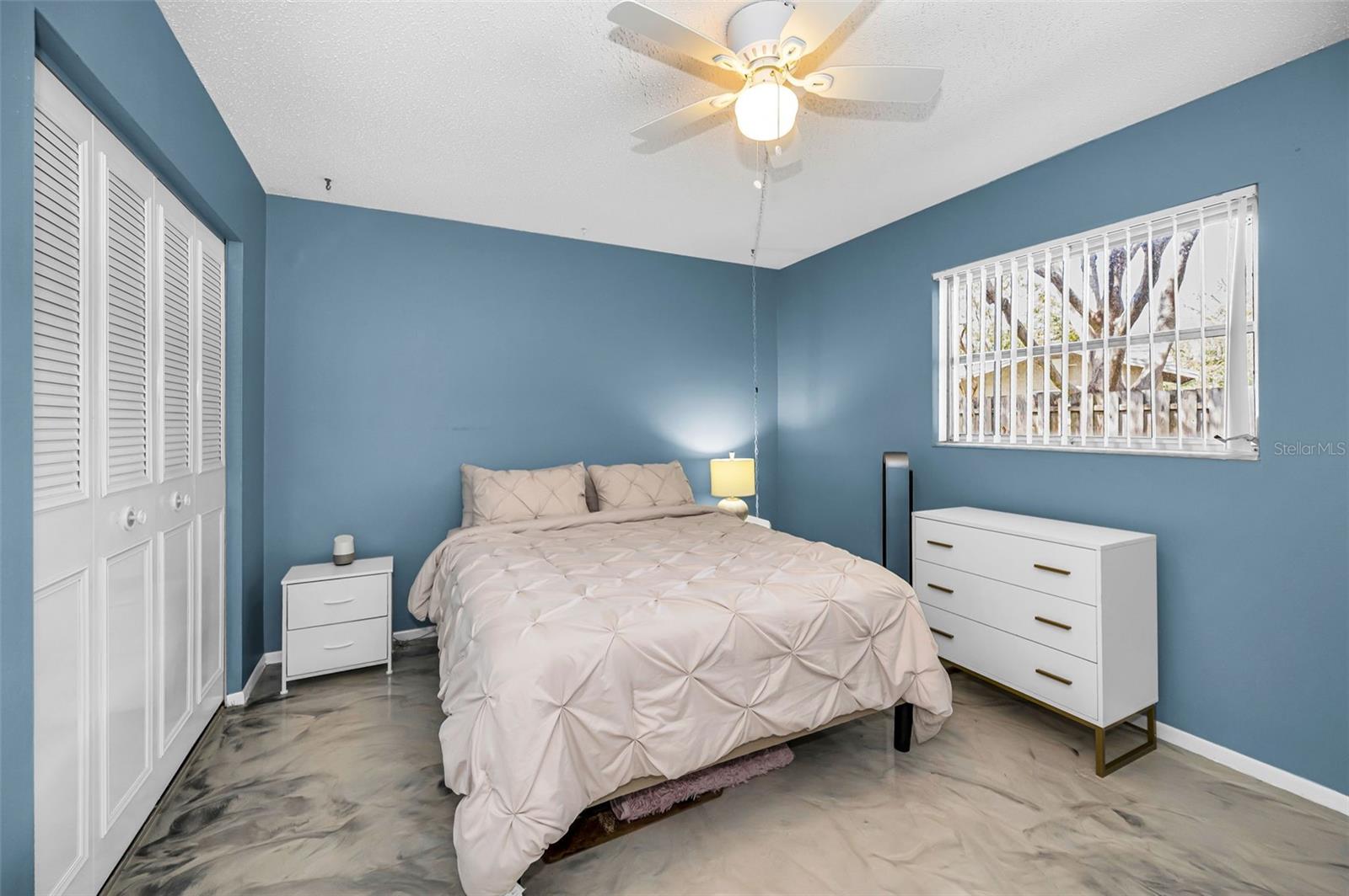 ANCHORAGE OF TARPON LAKE UNIT ONE THE - Residential