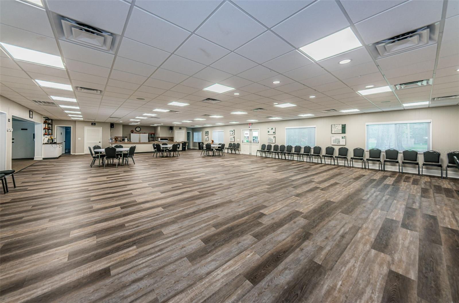 ANCHORAGE OF TARPON LAKE UNIT ONE THE - Residential