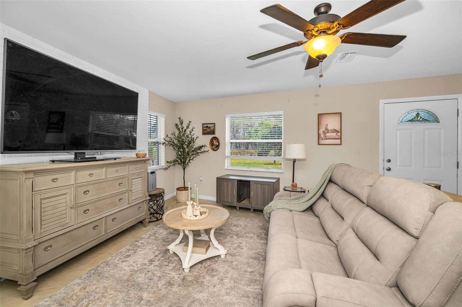 ANCHORAGE OF TARPON LAKE UNIT ONE THE - Residential