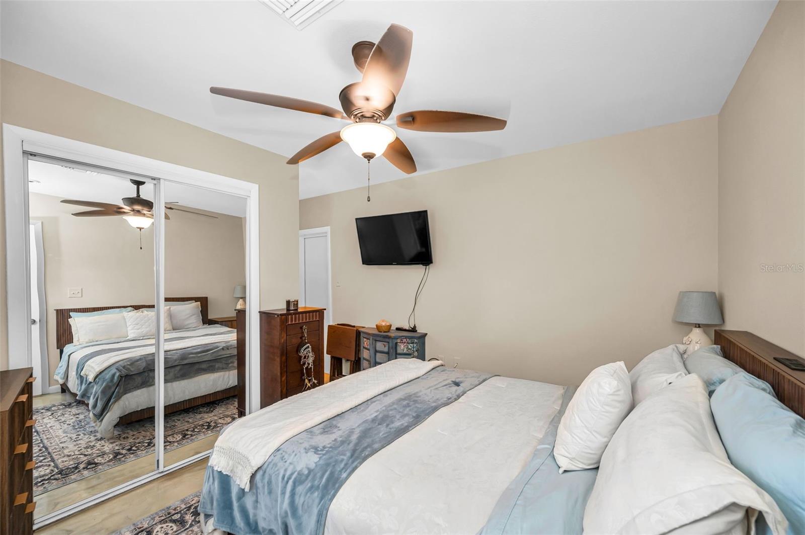 ANCHORAGE OF TARPON LAKE UNIT ONE THE - Residential