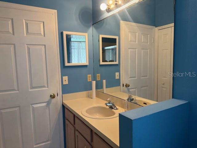 ECON OAKS - Residential