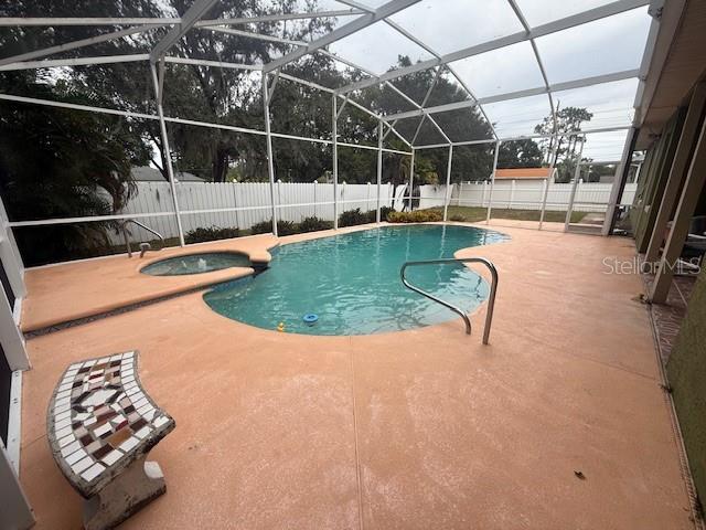 ECON OAKS - Residential