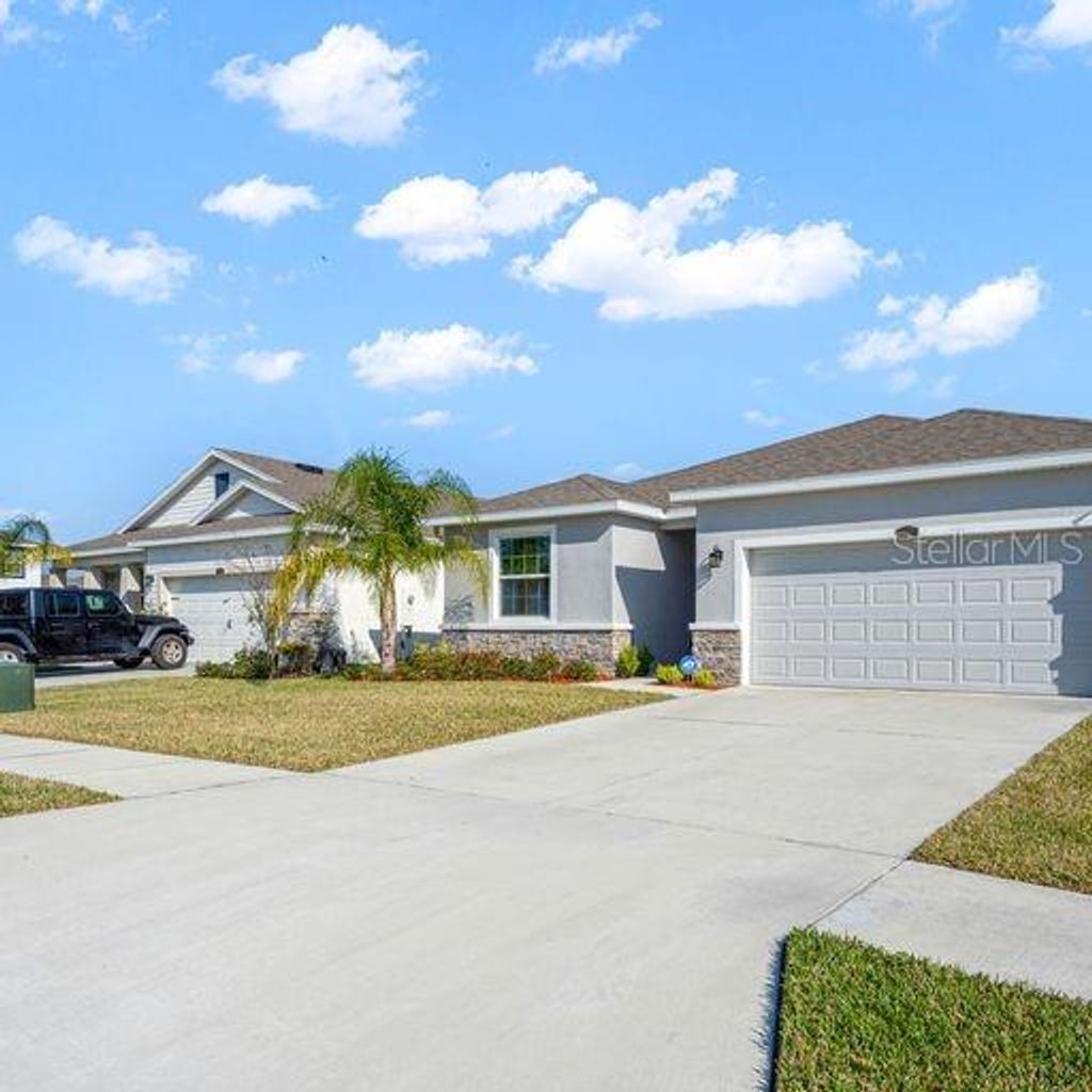 Photo of 1376 ZION ARCHES LANE, WESLEY CHAPEL, FL 33543 (MLS # T3424198)