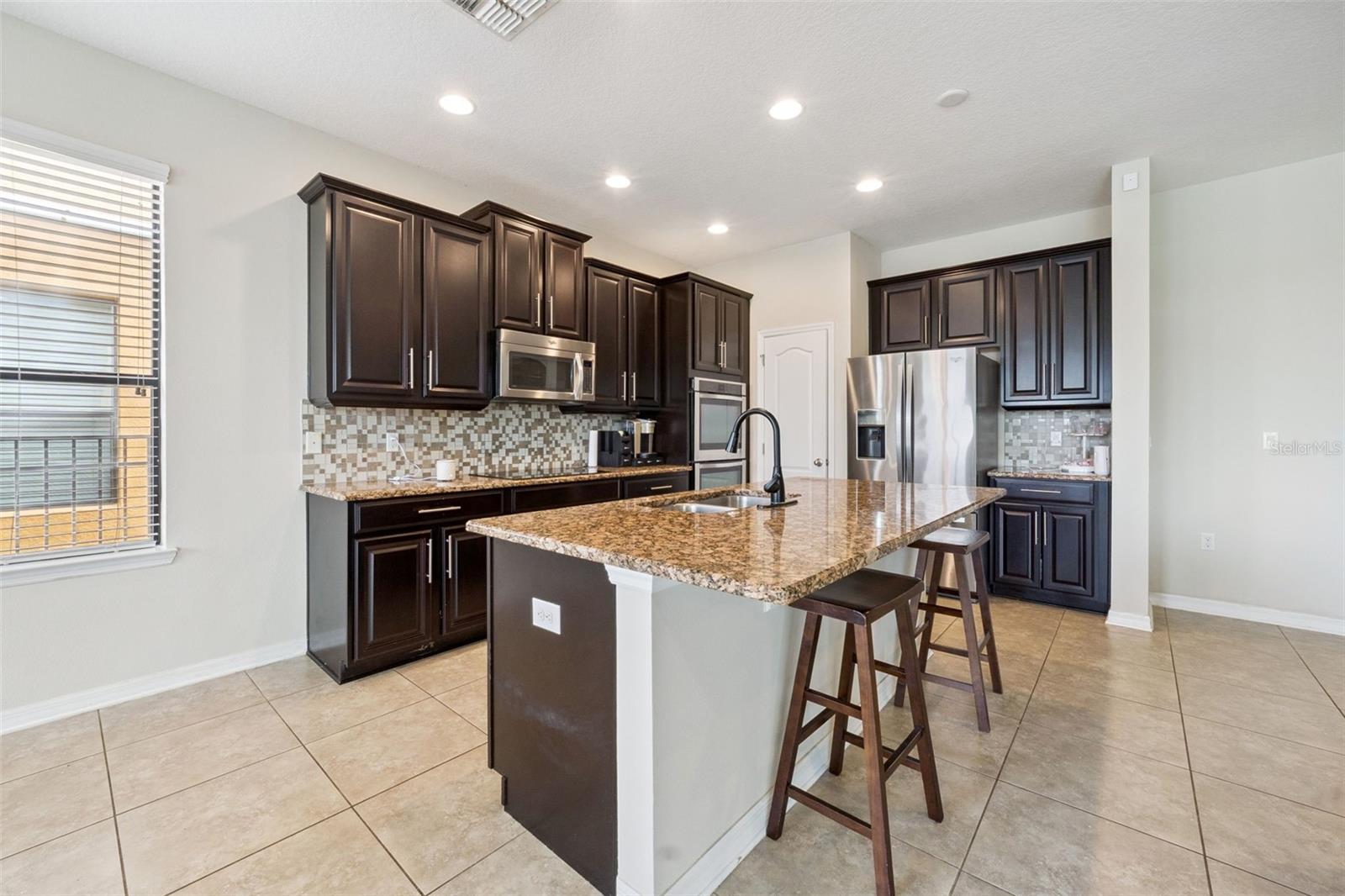 RESERVE/GOLDEN ISLE - Residential